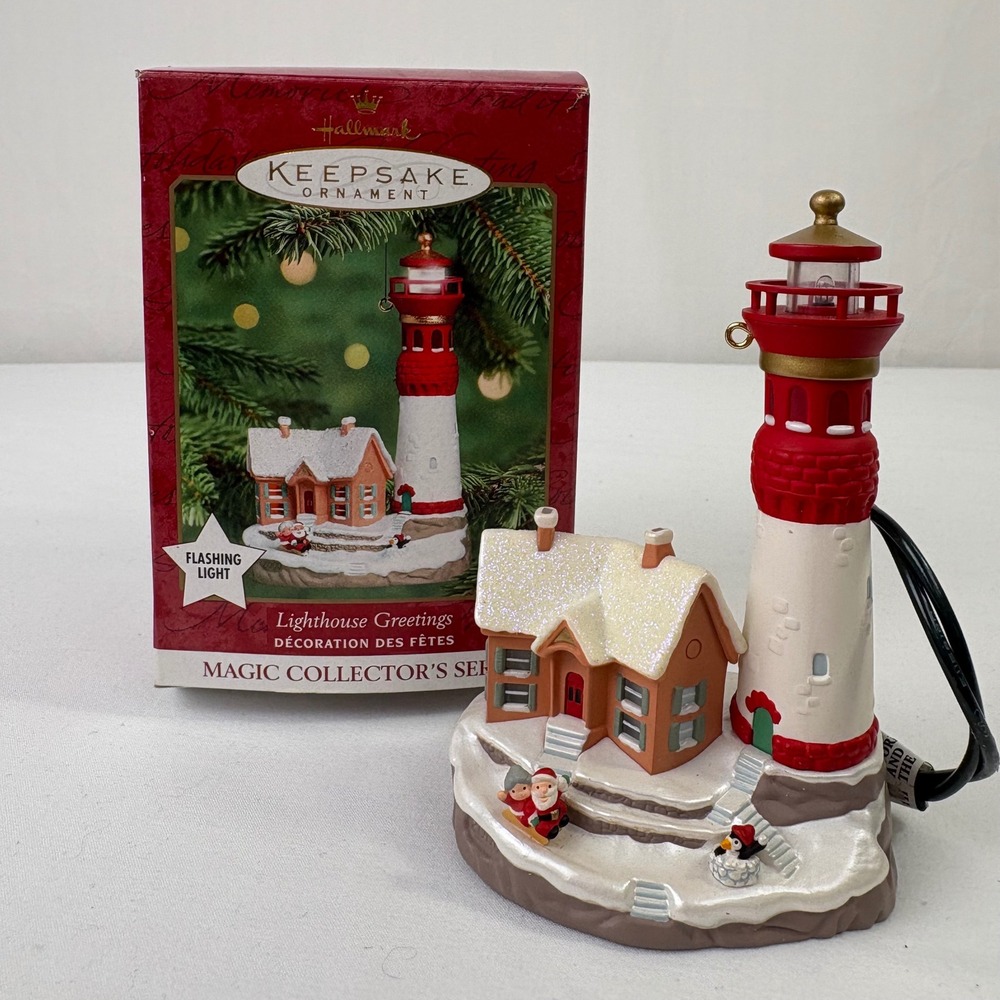 Hallmark Keepsake Ornament Lighthouse Greetings #4 2000 Magic Flashing Light